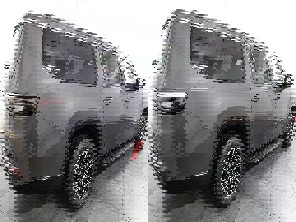 New 2026 Jeep Grand Wagoneer L 4WD w/ Premium Group I image 6