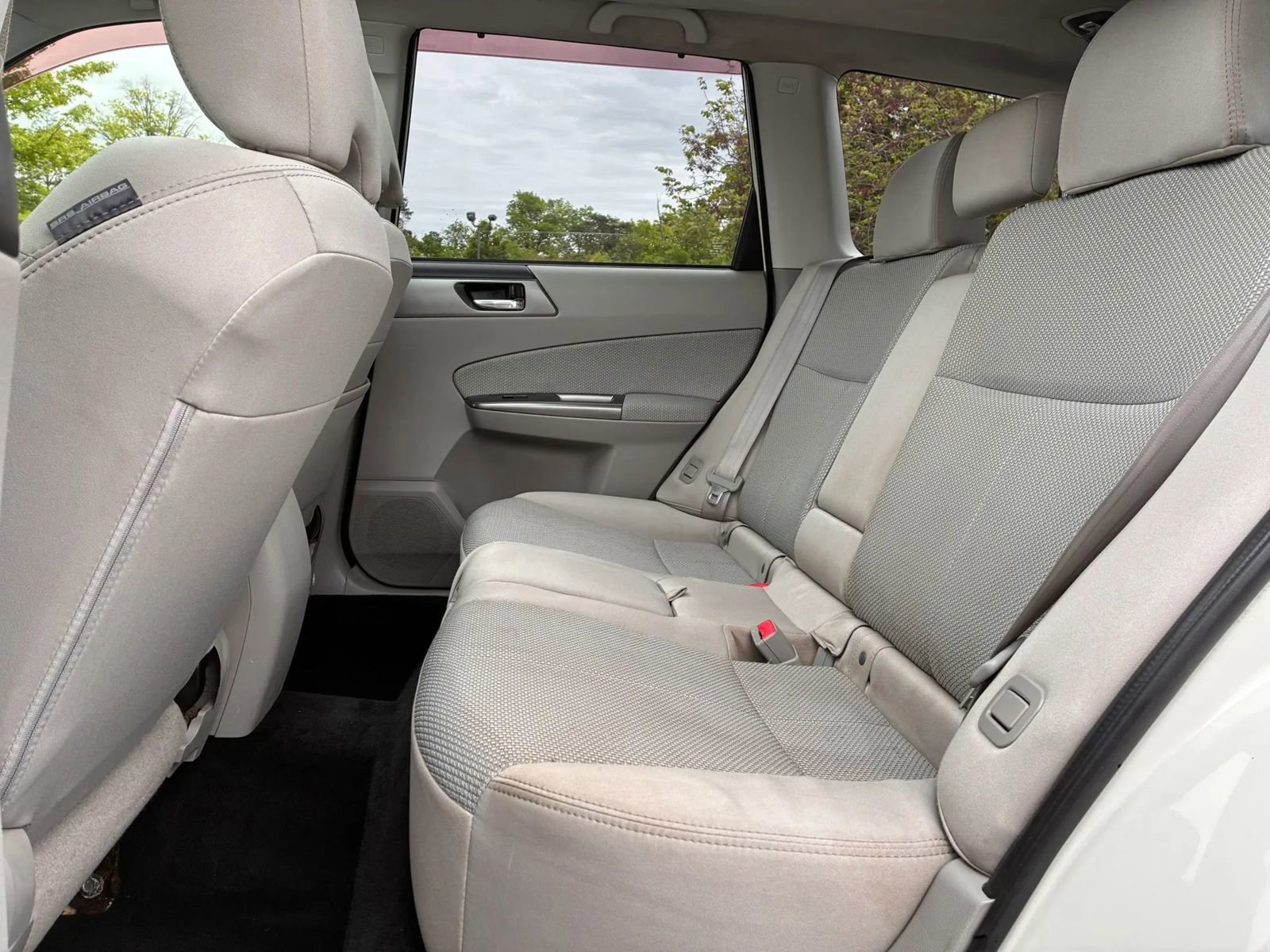 Used 2013 Subaru Forester 2.5X Premium AWD/4WD image 31