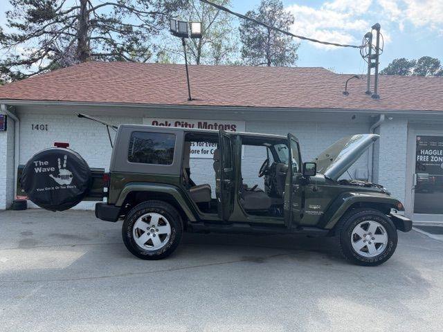 Used 2008 Jeep Wrangler Unlimited Sahara AWD/4WD image 10