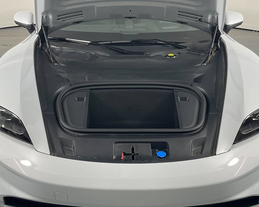 Certified 2025 Porsche Taycan RWD image 30