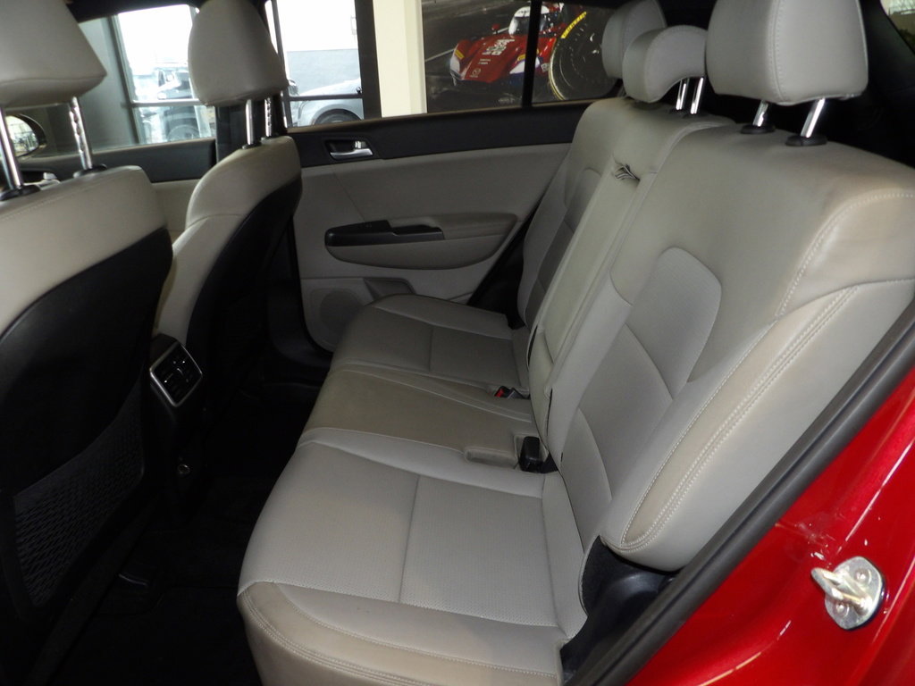 Used 2021 Kia Sportage S image 23