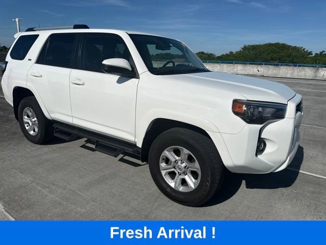 Used 2023 Toyota 4Runner SR5 AWD/4WD image 12
