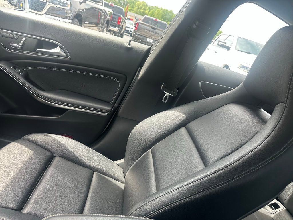 Used 2018 Mercedes-Benz CLA 250 image 20
