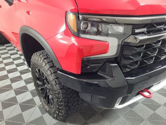Used 2024 Chevrolet Silverado 1500 ZR2 w/ Technology Package image 3