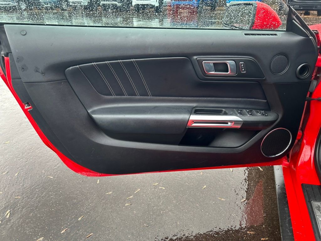 Used 2022 Ford Mustang Premium image 16