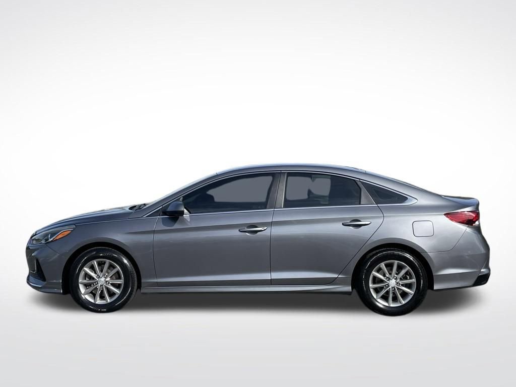 Used 2019 Hyundai Sonata SE image 2