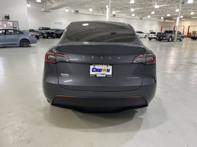 Used 2022 Tesla Model Y Long Range image 7
