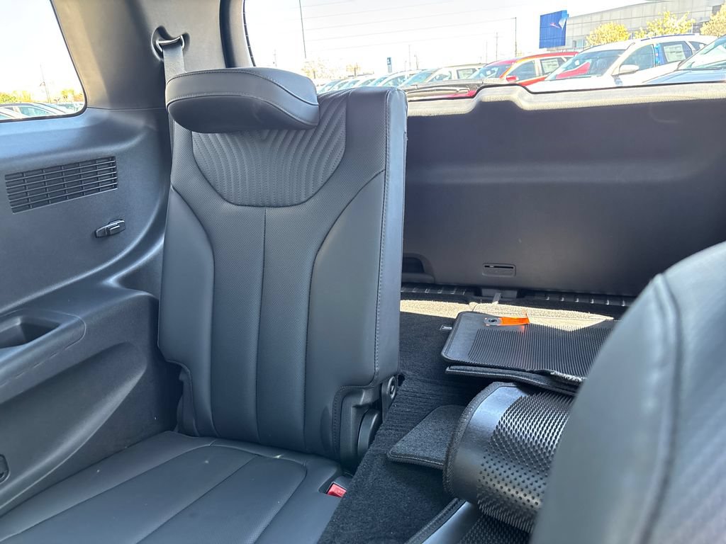 Used 2025 Hyundai Palisade Calligraphy AWD/4WD image 18