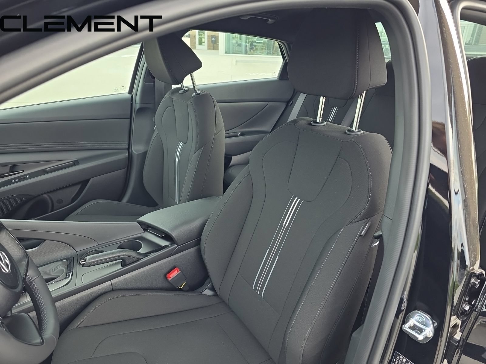 Certified 2025 Hyundai Elantra Sport FWD image 29
