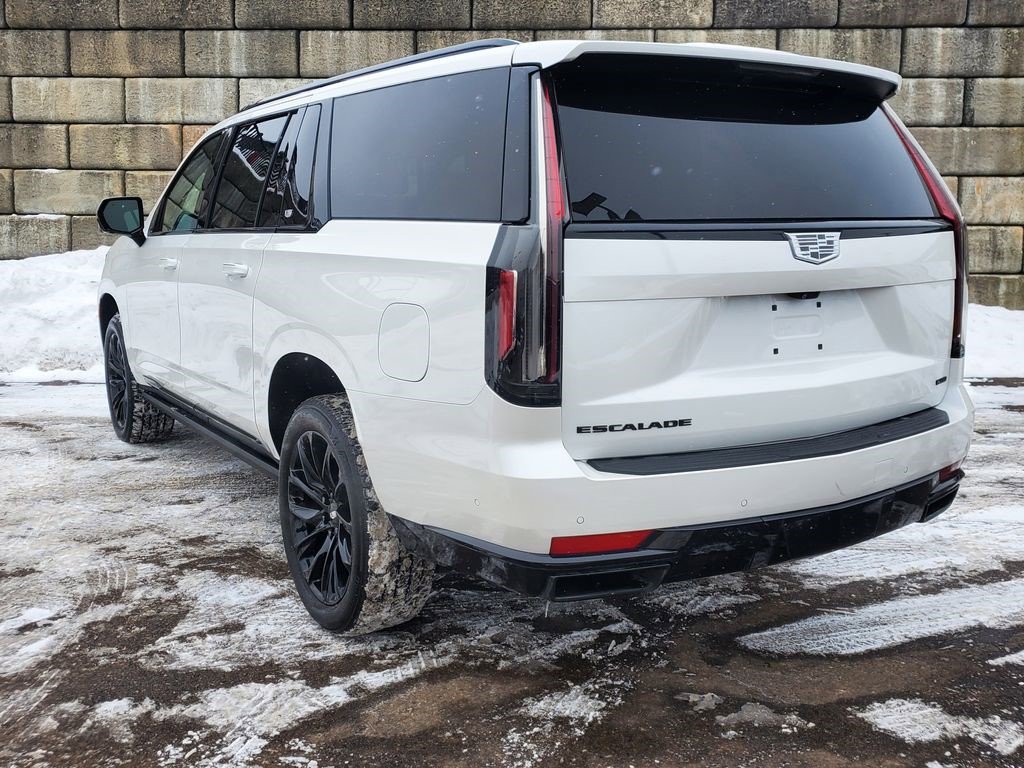 Certified 2024 Cadillac Escalade ESV Sport w/ LPO, ONYX Package image 3