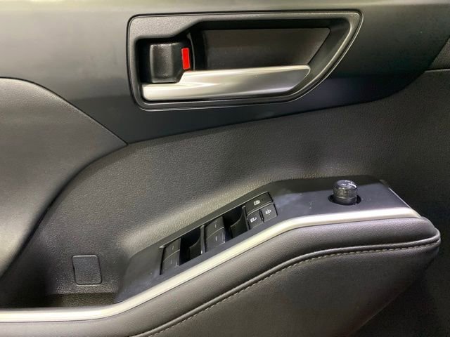 Certified 2023 Toyota Highlander XSE AWD/4WD image 16