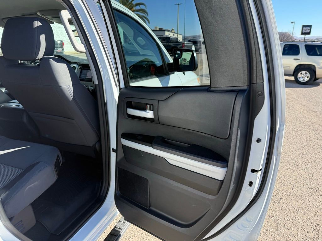 Used 2014 Toyota Tundra SR5 image 23