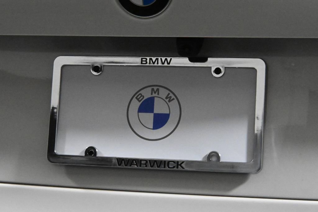 Used 2026 BMW X5 xDrive40i w/ M Sport Package image 14