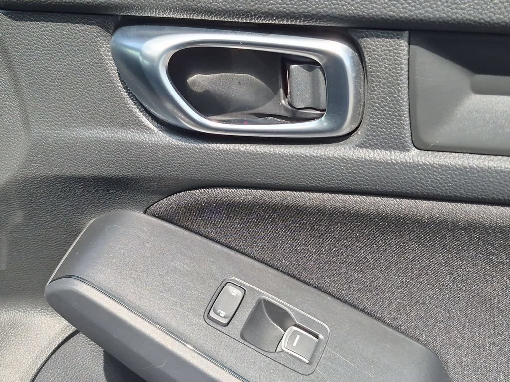 Used 2025 Honda Civic Sport image 33