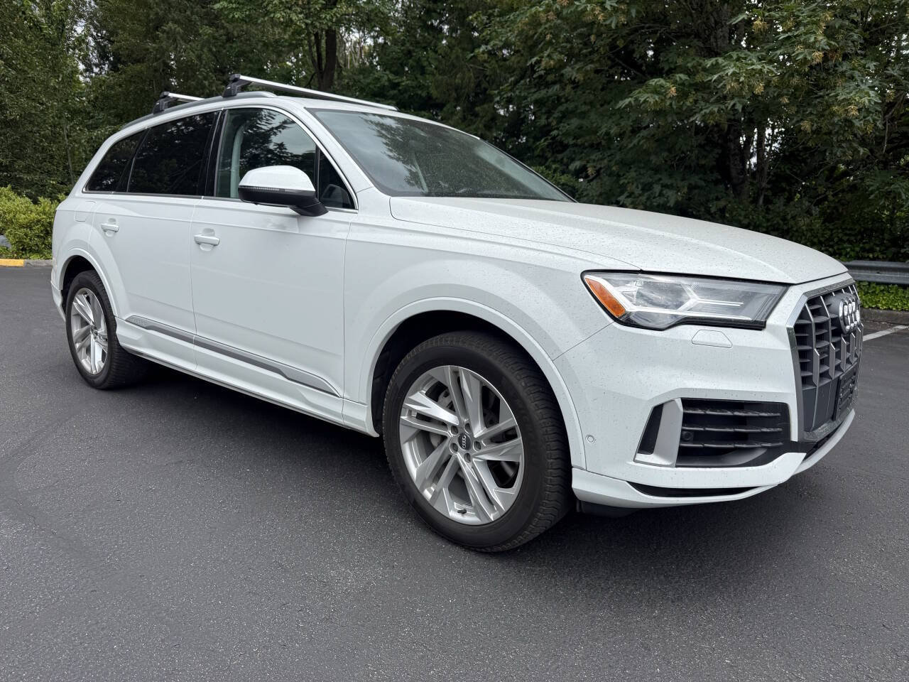 Used 2020 Audi Q7 3.0T Premium Plus AWD/4WD image 4