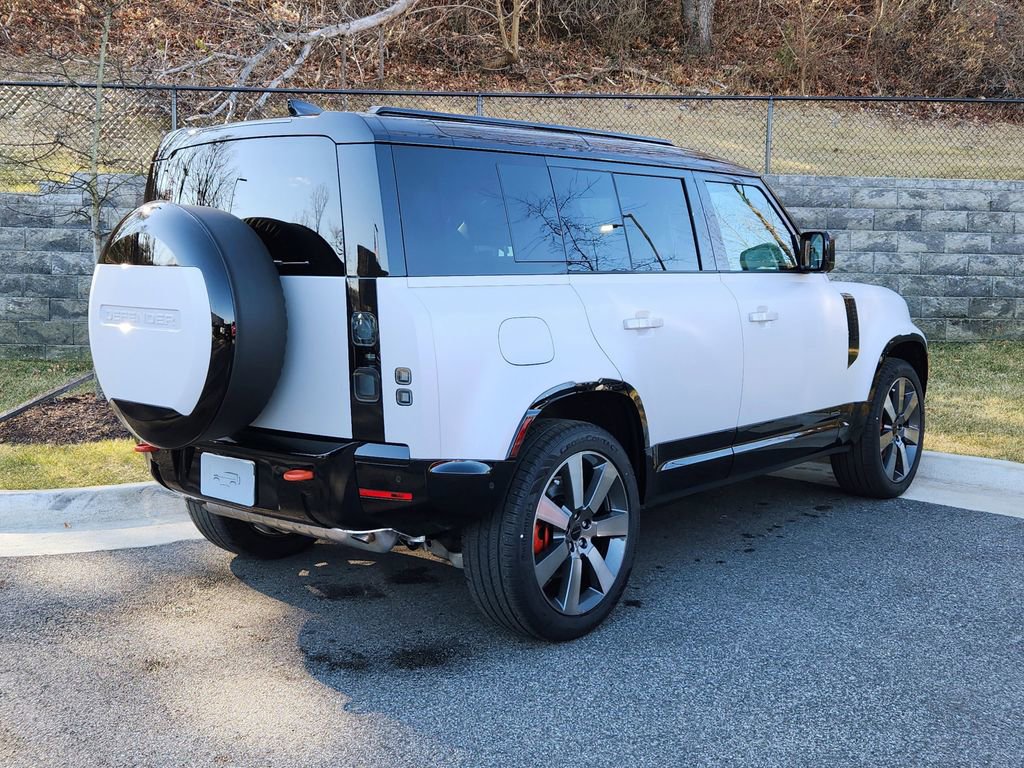 New 2026 Land Rover Defender 110 X image 2