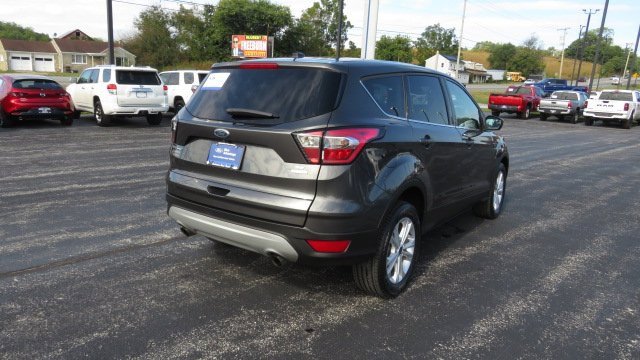 Certified 2017 Ford Escape SE image 7