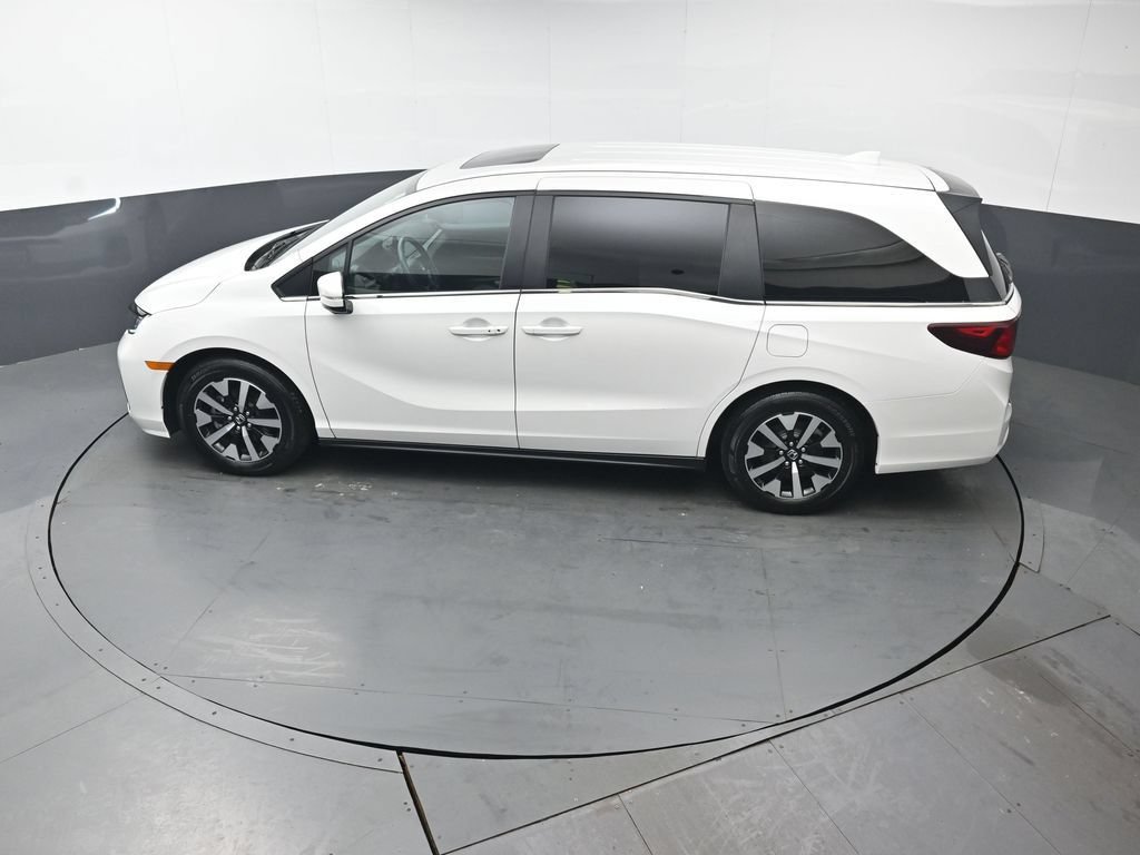 Certified 2025 Honda Odyssey EX-L image 40