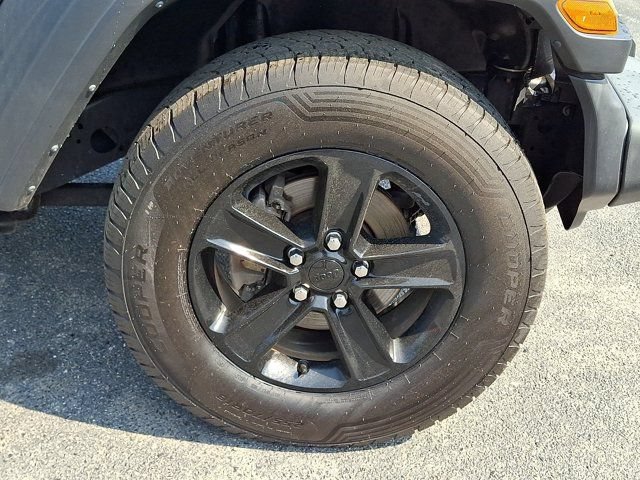 Certified 2019 Jeep Wrangler Unlimited Sport AWD/4WD image 11