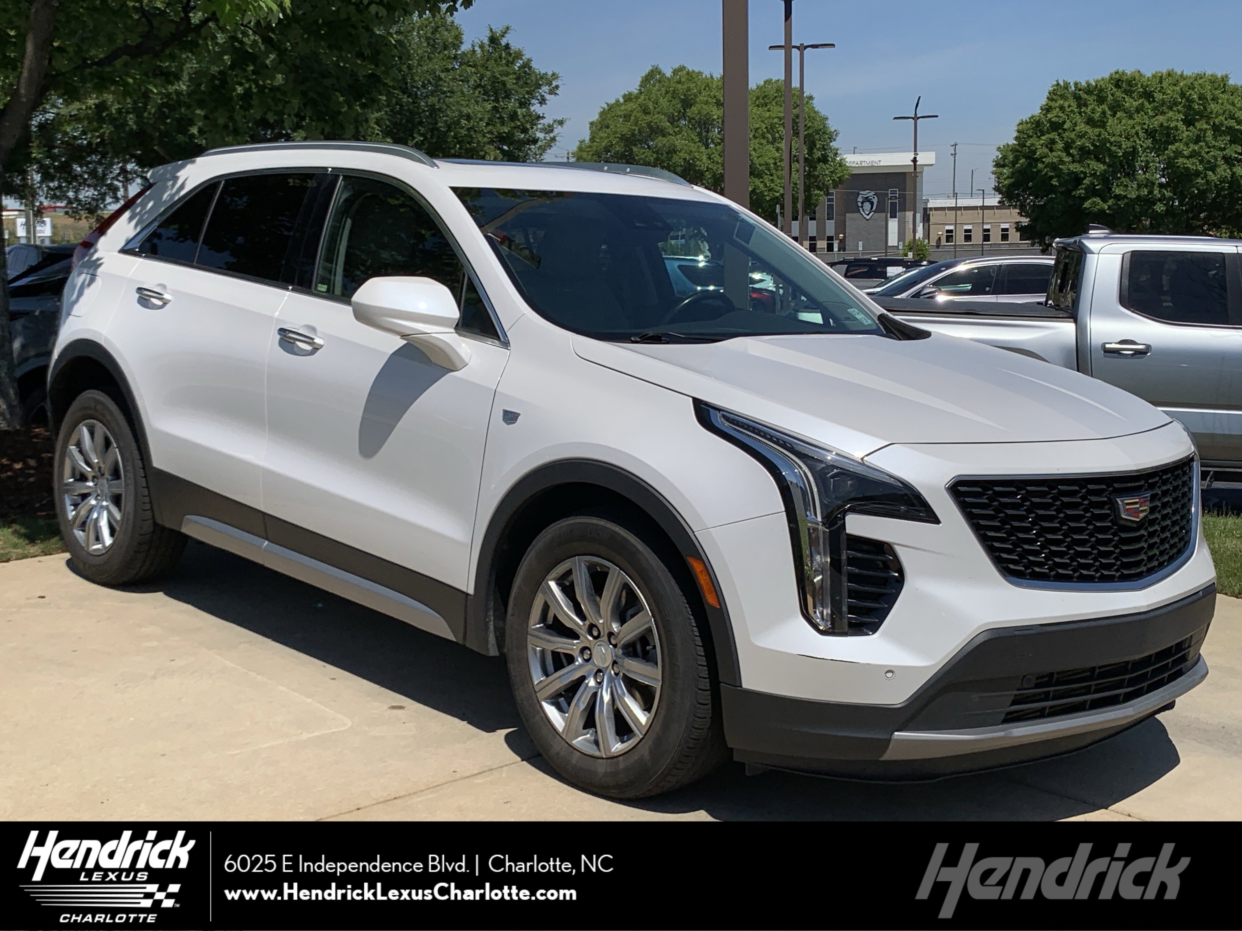 Used 2020 Cadillac XT4 Premium Luxury w/ Driver Awareness Package FWD image 1