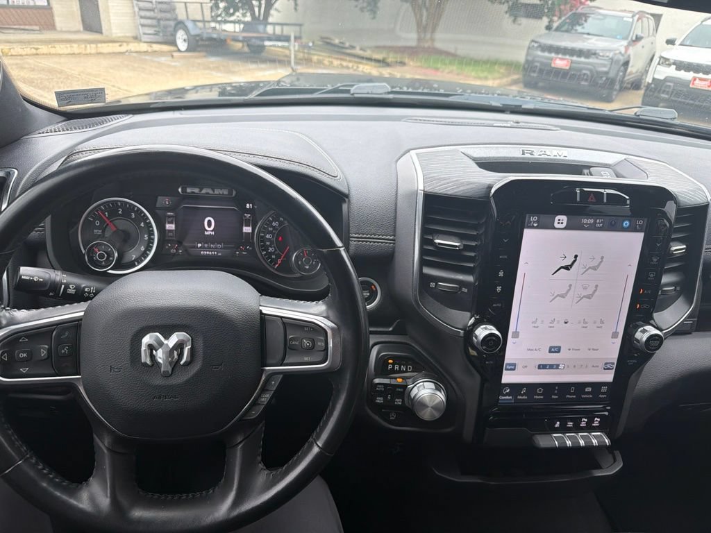 Used 2023 RAM 1500 Laramie AWD/4WD image 22