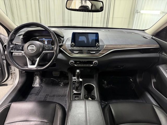 Used 2019 Nissan Altima 2.5 Platinum image 12