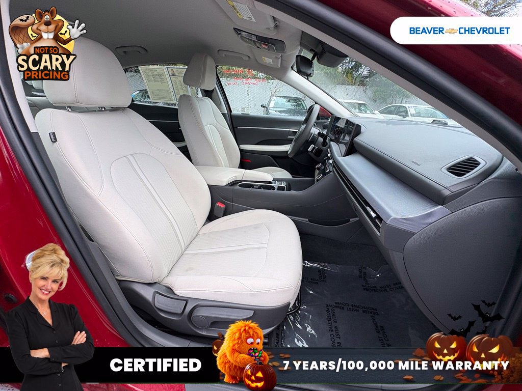 Used 2025 Hyundai Sonata SEL FWD image 25