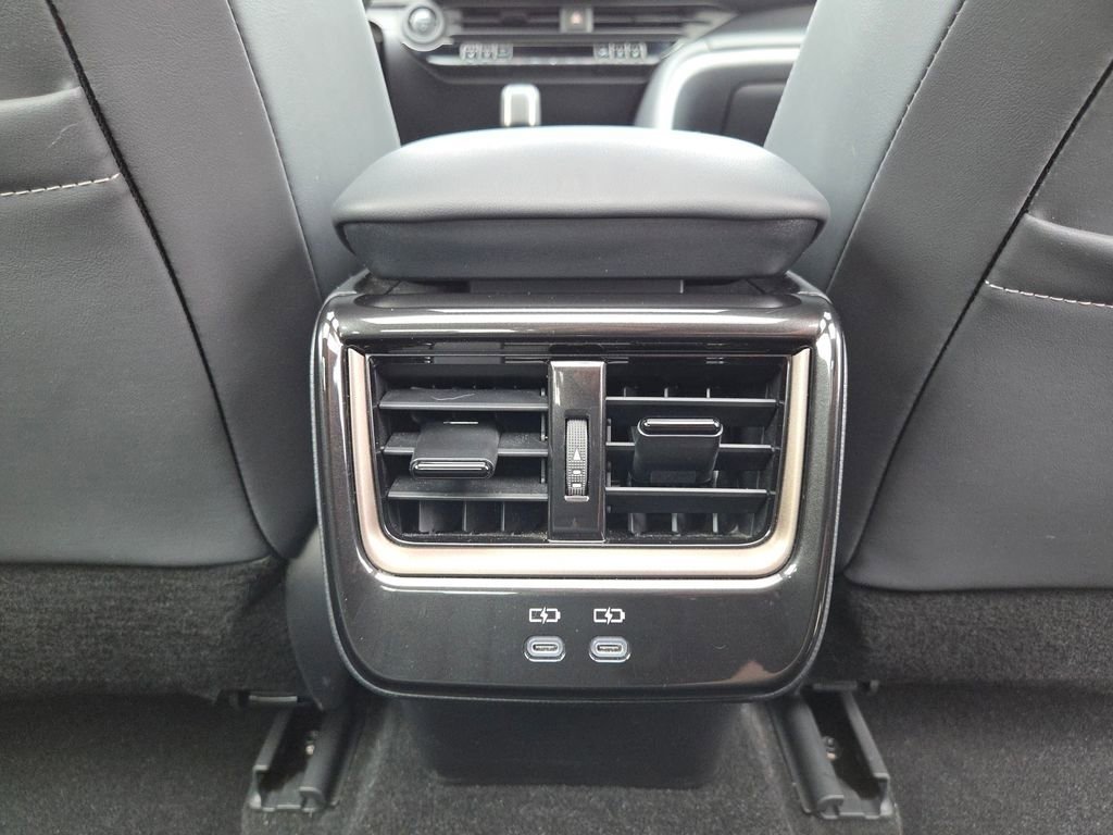 Used 2024 Toyota Crown Platinum image 10