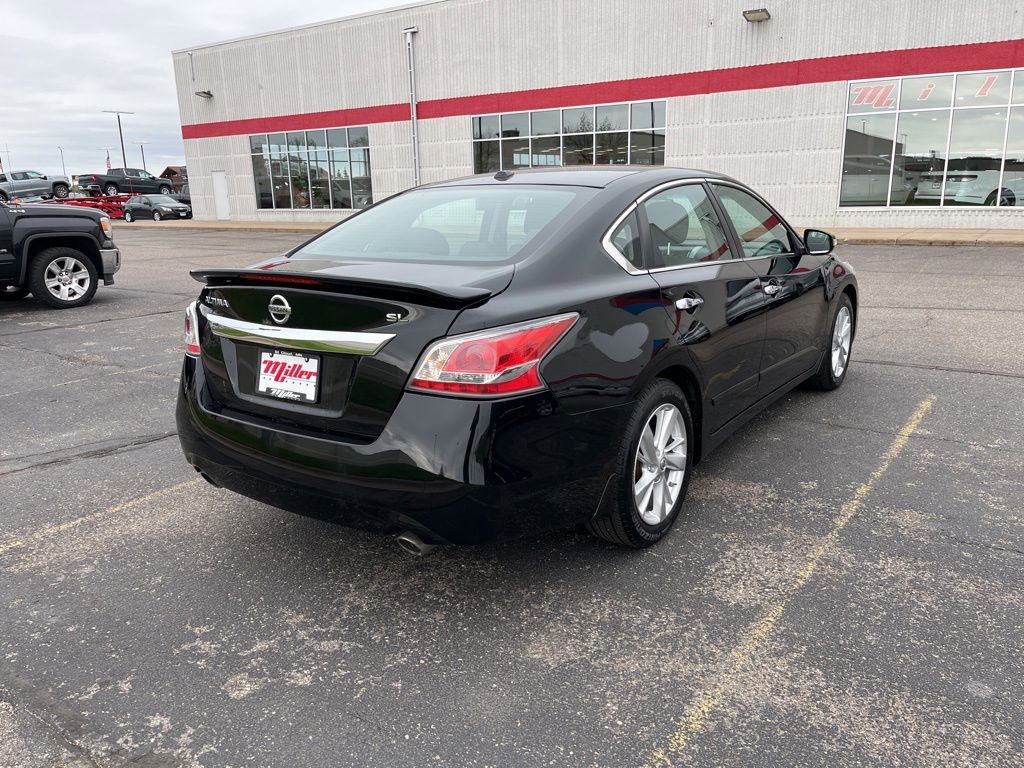 Used 2015 Nissan Altima 2.5 SL FWD image 2