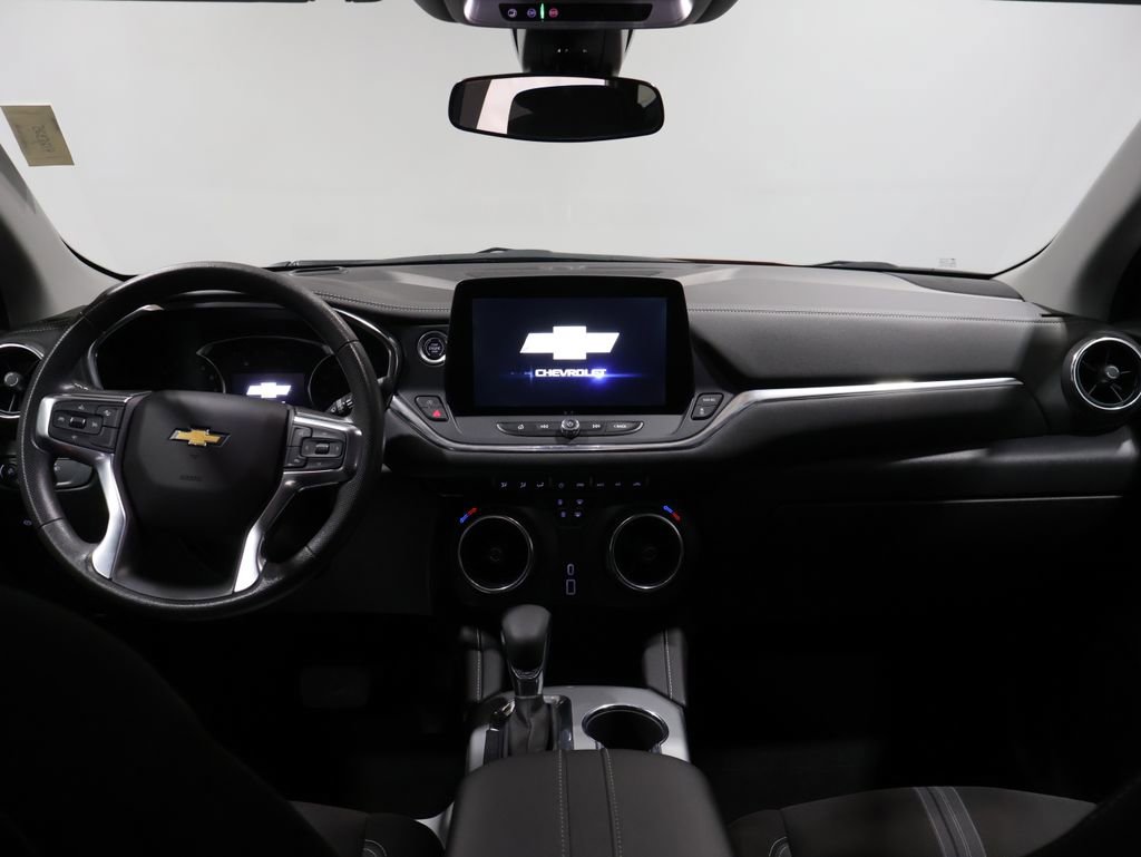 Used 2023 Chevrolet Blazer LT w/ LPO, Black Grille Bar Package image 18