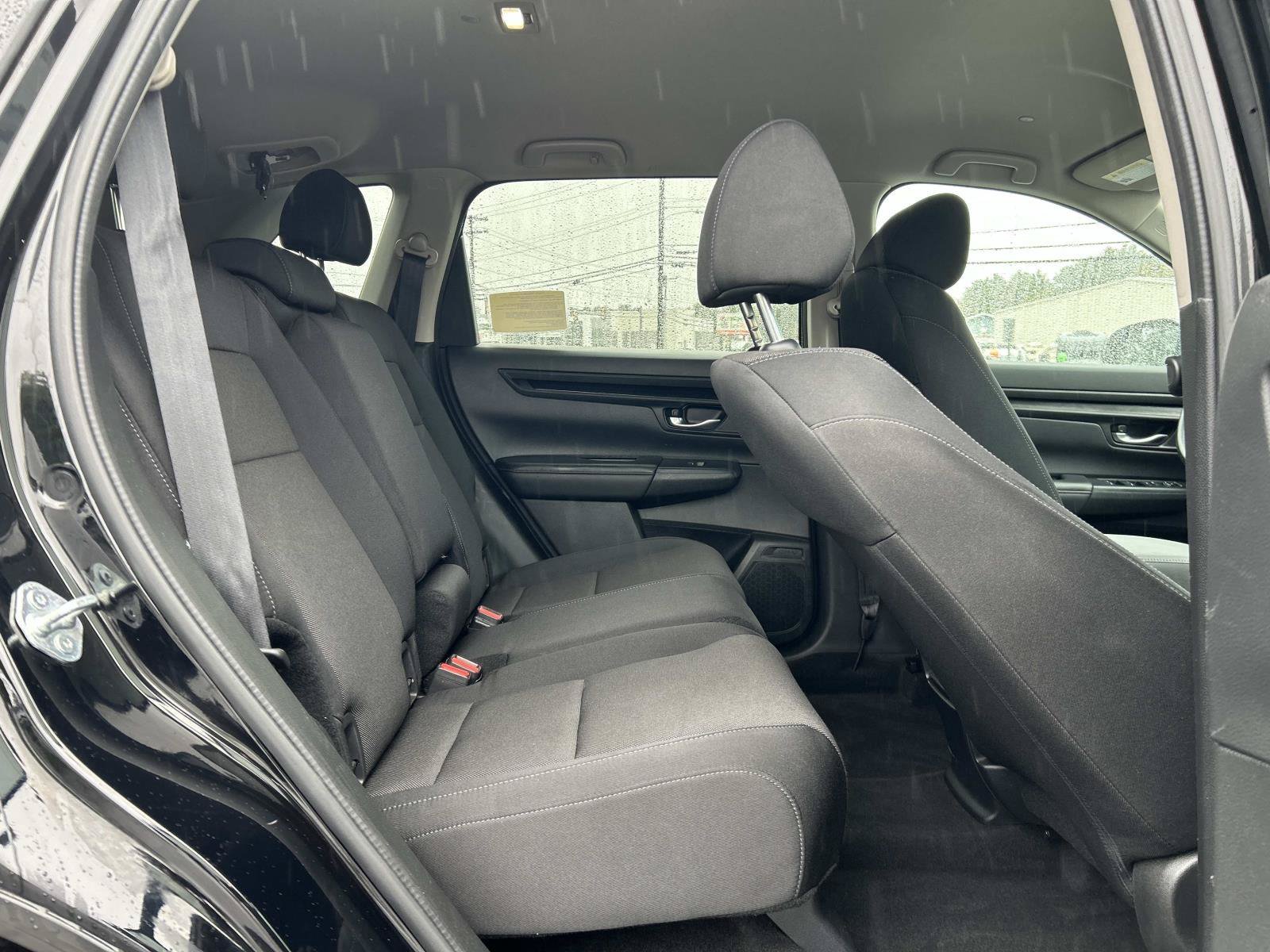 Used 2025 Honda CR-V LX image 17