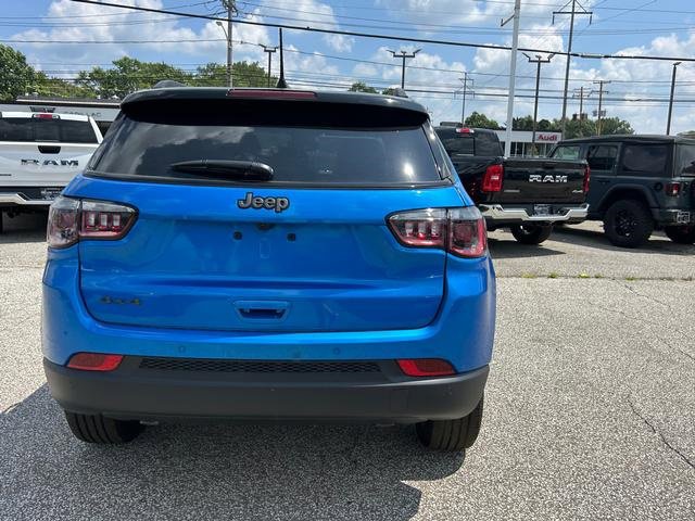 New 2025 Jeep Compass Limited w/ Sun and Sound Group image 4