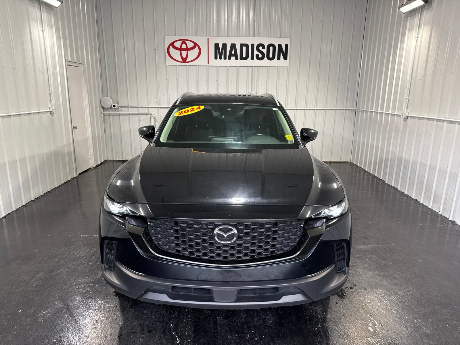 Used 2024 MAZDA CX-50 AWD 2.5 S w/ Preferred Package image 5