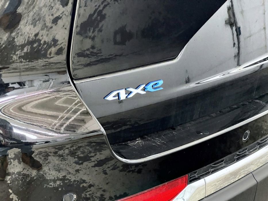 New 2024 Jeep Grand Cherokee Limited 4xe w/ Luxury Tech Group II image 15