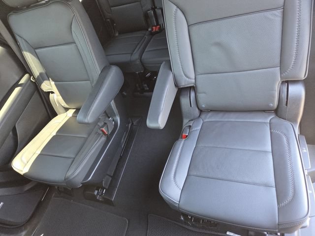 Certified 2025 GMC Yukon Denali AWD/4WD image 31