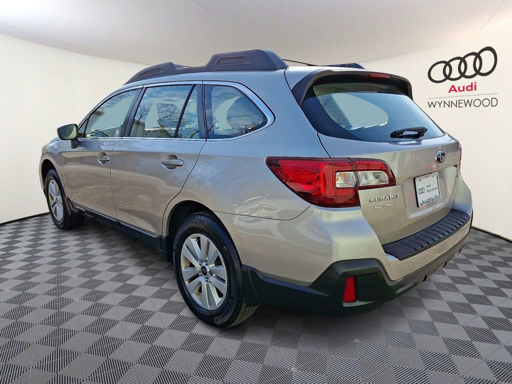 Used 2018 Subaru Outback 2.5i image 4