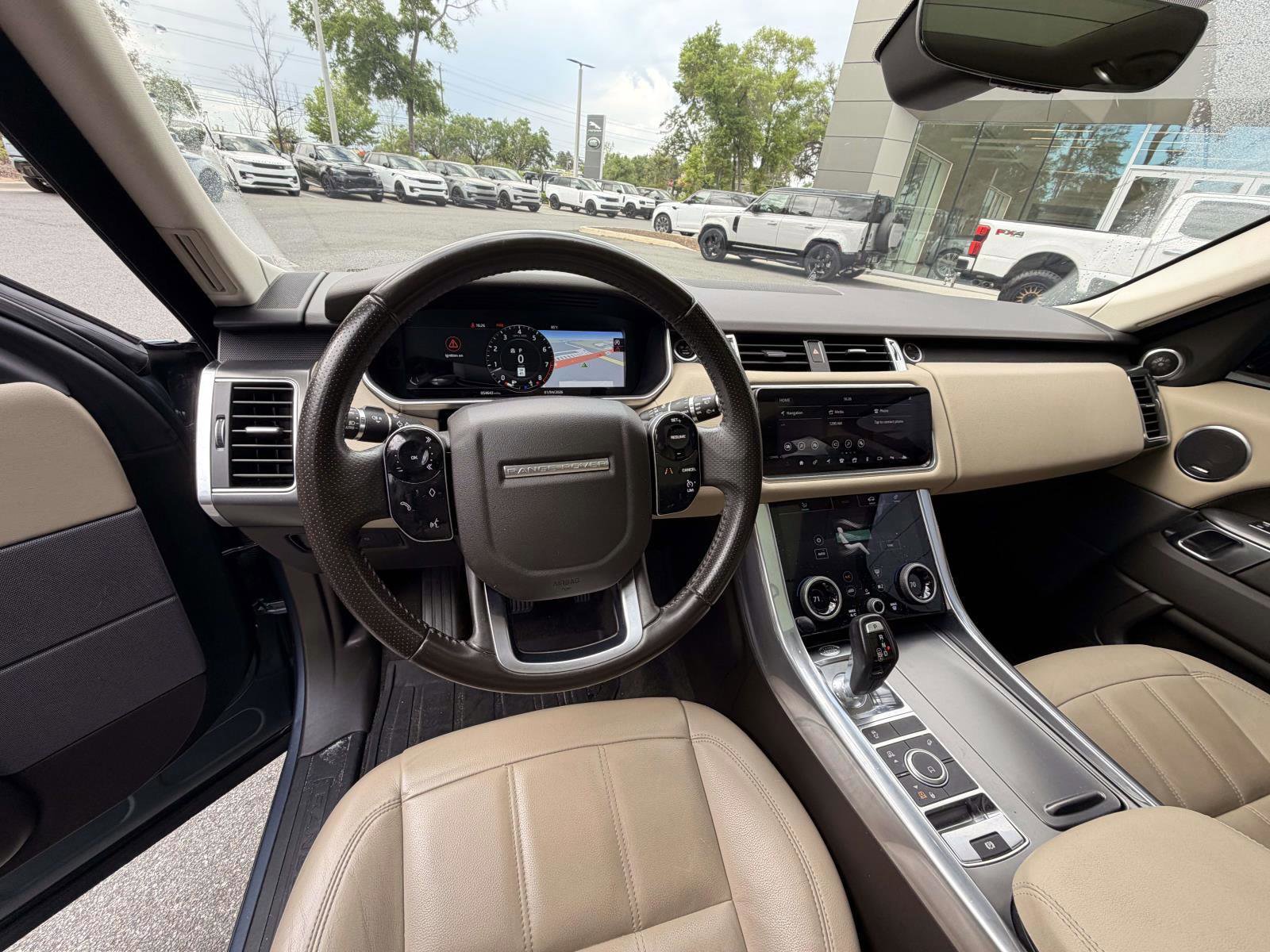 Used 2021 Land Rover Range Rover Sport SE image 18