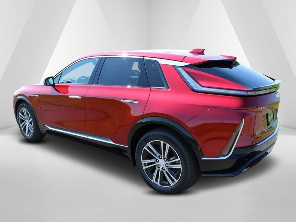 New 2025 Cadillac Lyriq Luxury image 5