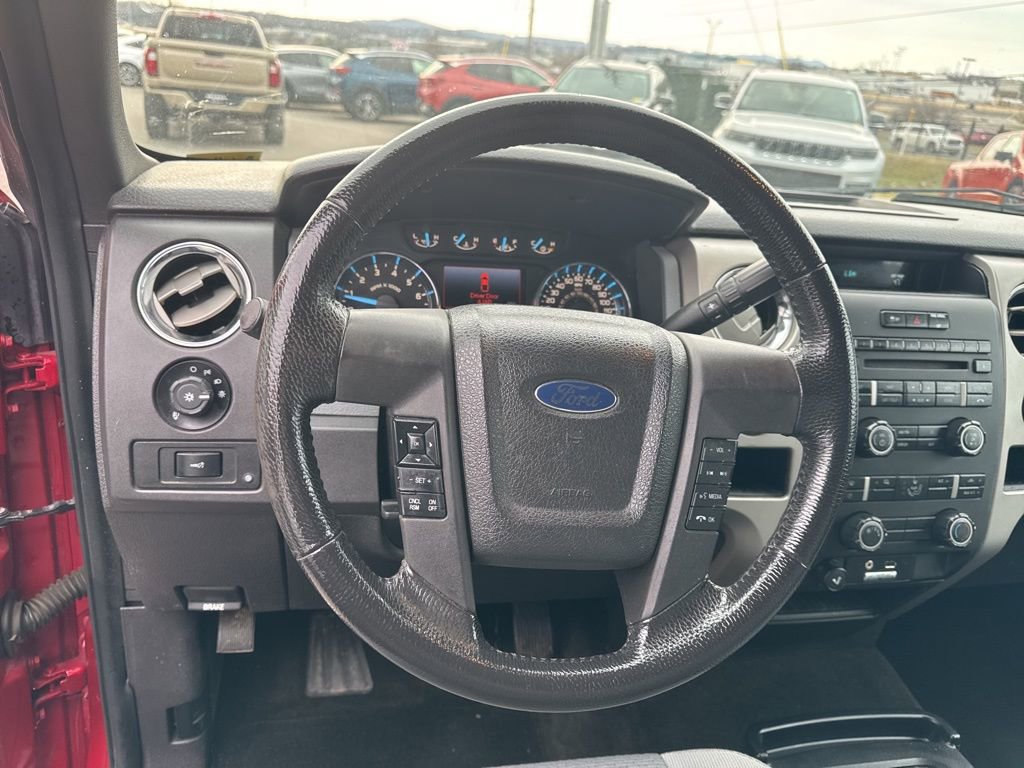 Used 2011 Ford F150 XLT w/ XLT Chrome Pkg image 13