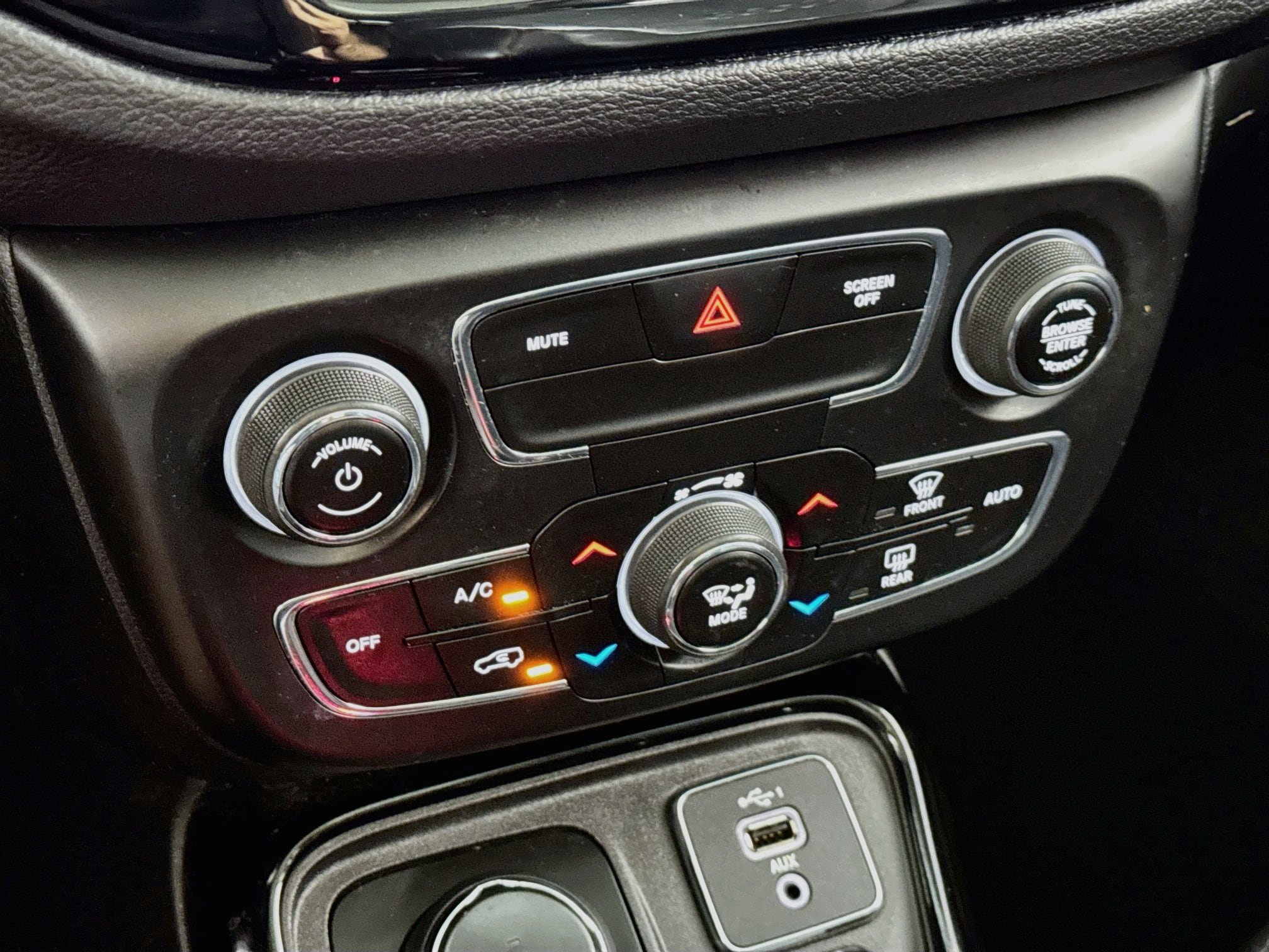Used 2019 Jeep Compass Limited AWD/4WD image 19