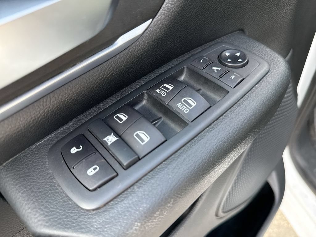 Used 2021 RAM 1500 Big Horn AWD/4WD image 13