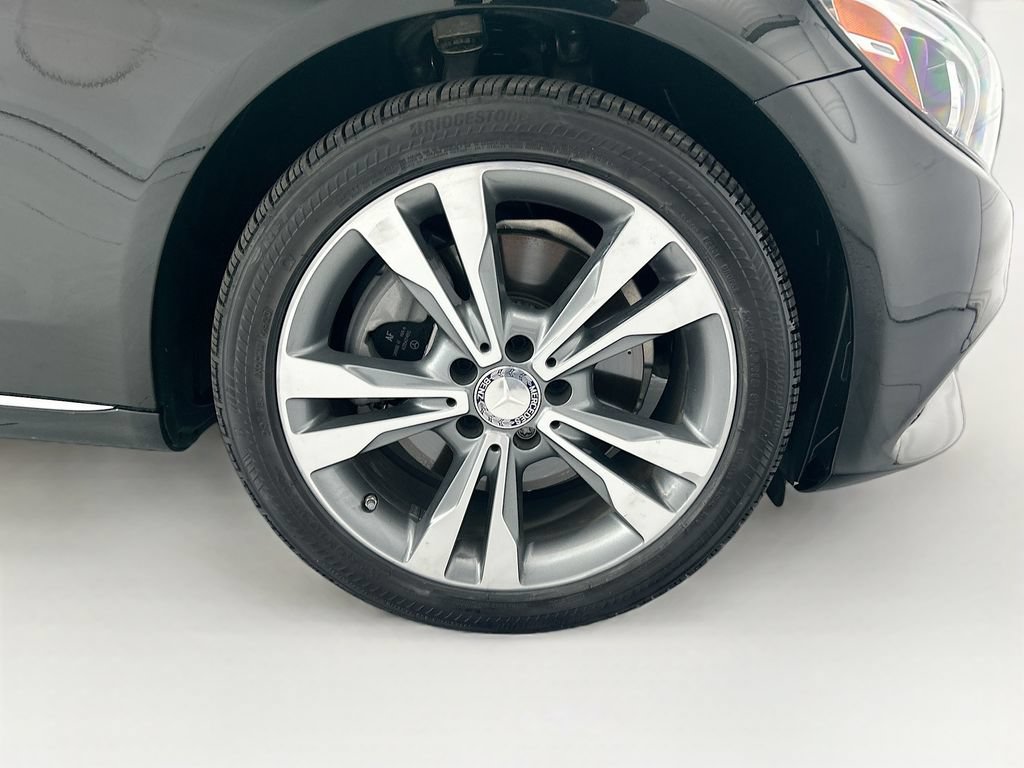 Used 2017 Mercedes-Benz C 300 4MATIC Sedan image 31