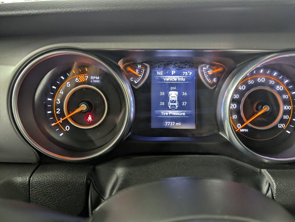 Certified 2022 Jeep Wrangler Unlimited Sport image 17