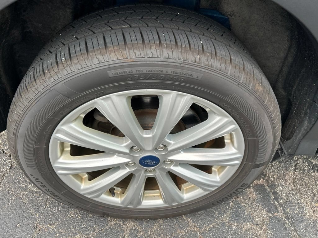 Used 2019 Ford Escape SEL AWD/4WD image 6