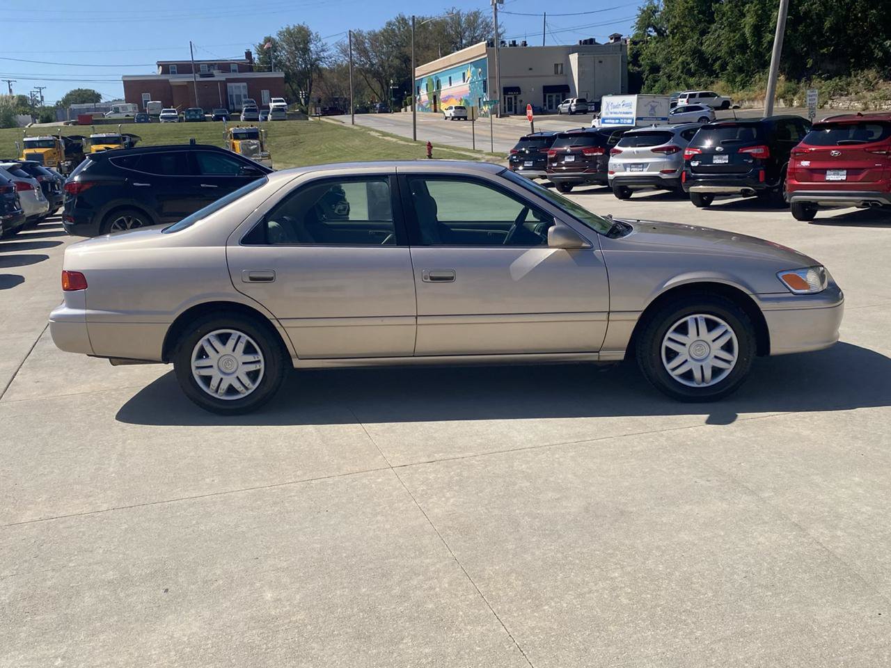Used 2001 Toyota Camry XLE FWD image 5