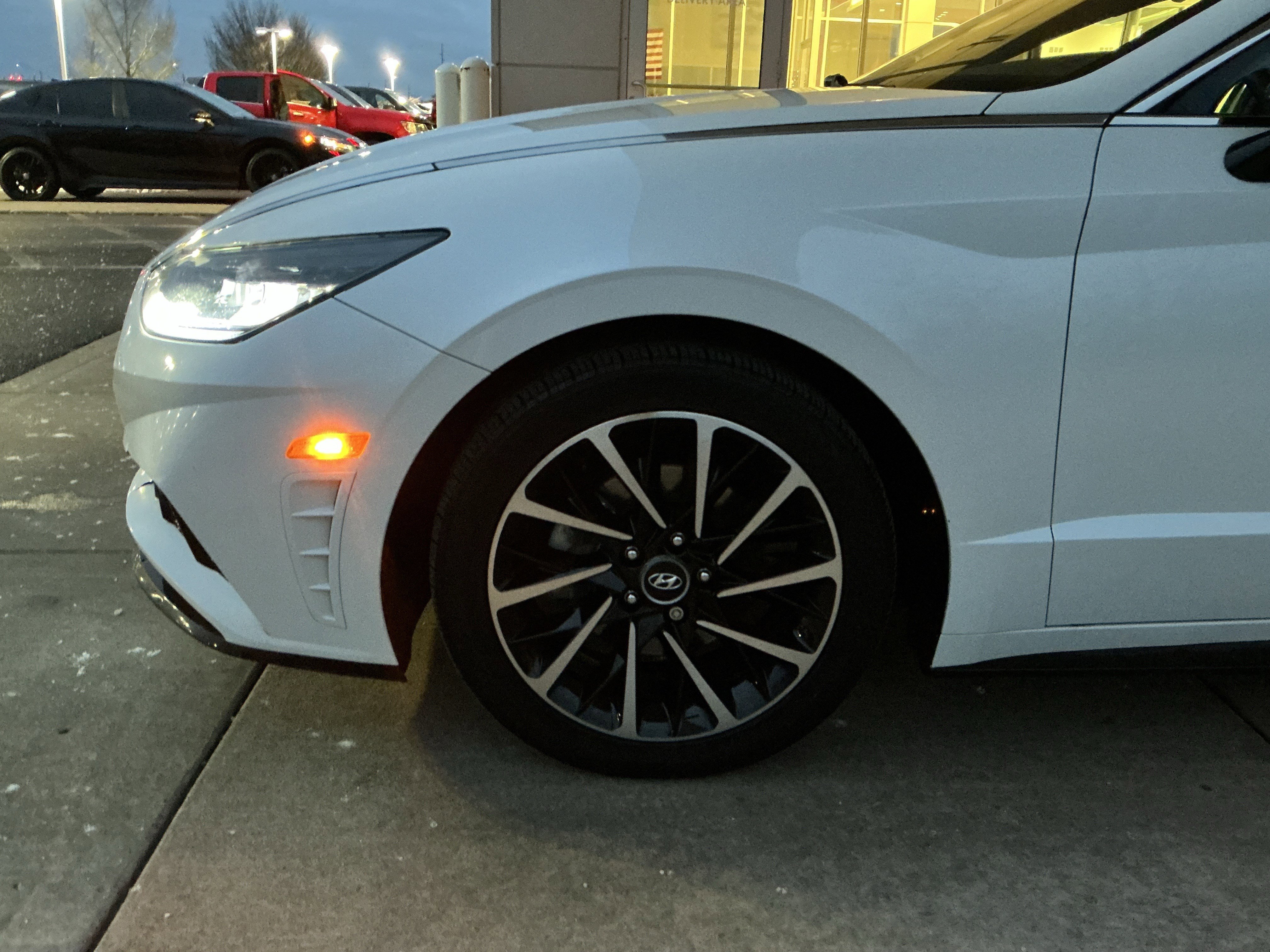 Used 2020 Hyundai Sonata SEL Plus w/ Tech Package image 25