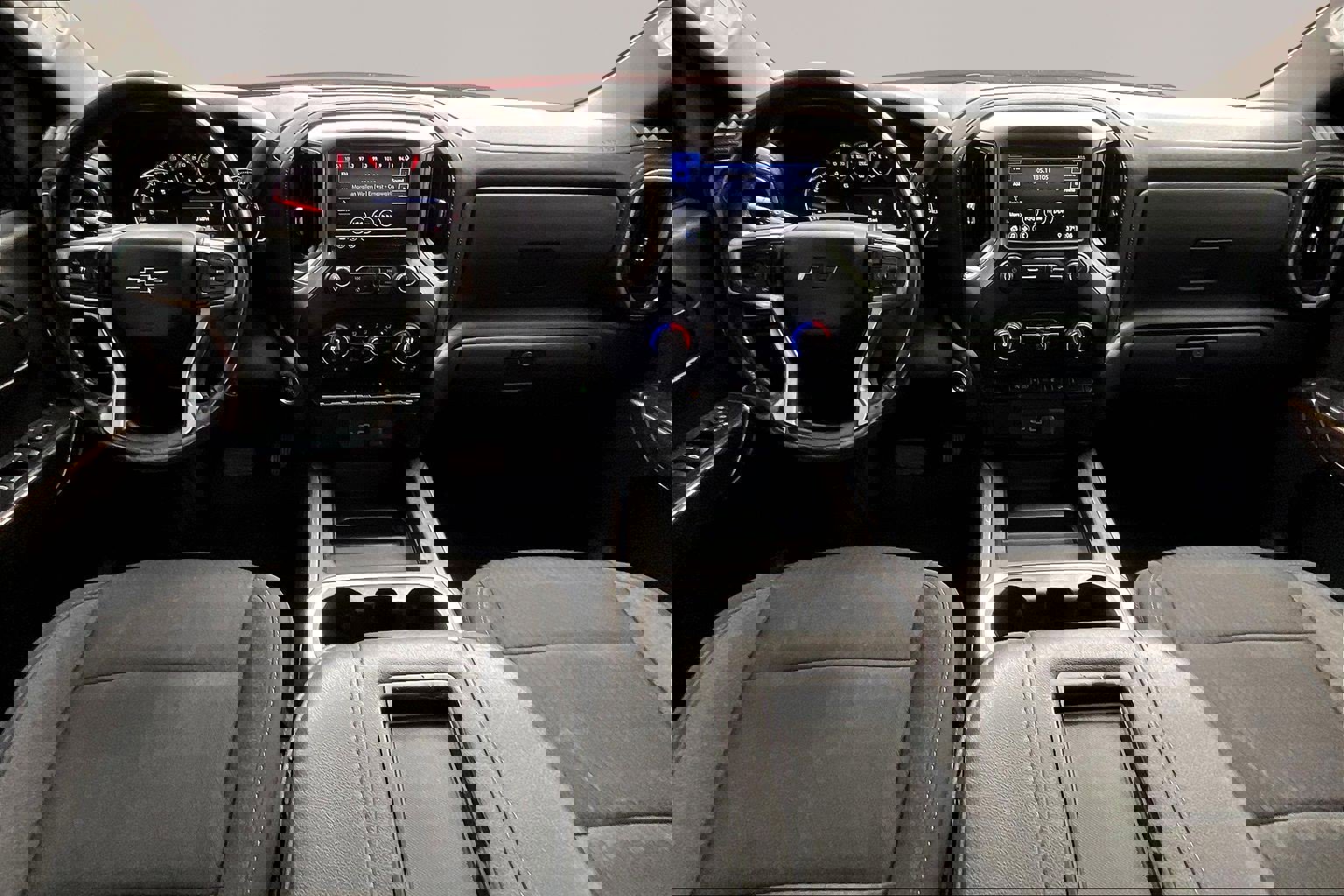 Used 2021 Chevrolet Silverado 1500 LT Trail Boss w/ Bed Protection Package image 9