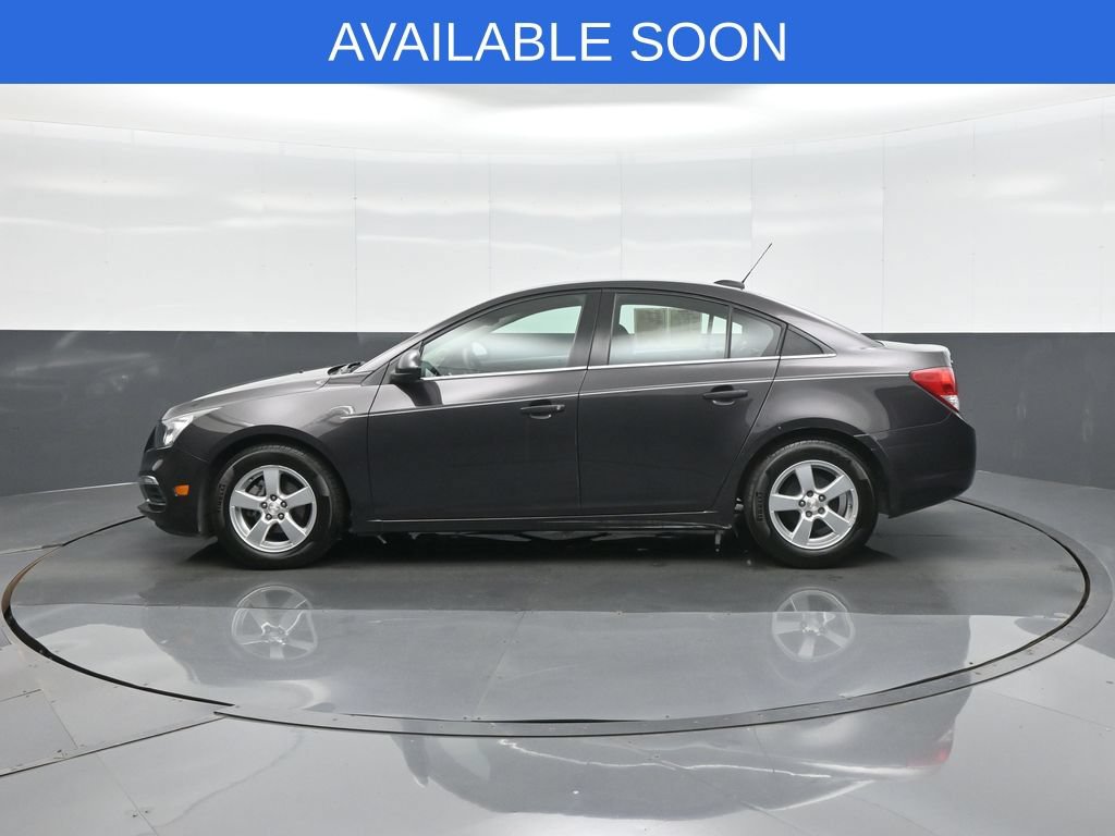 Used 2016 Chevrolet Cruze LT FWD image 4