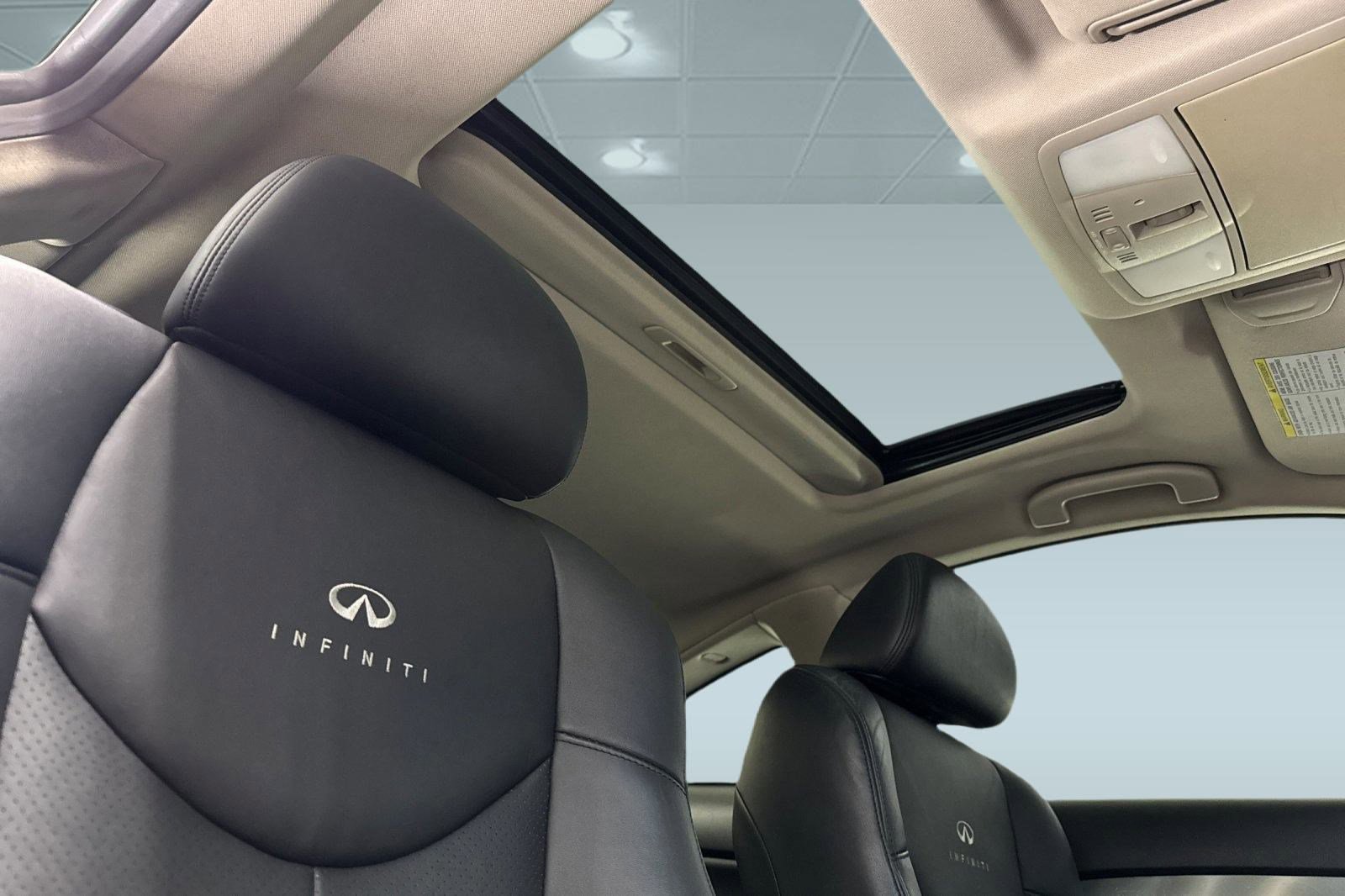 Used 2013 INFINITI G37 Journey w/ Premium Pkg image 15