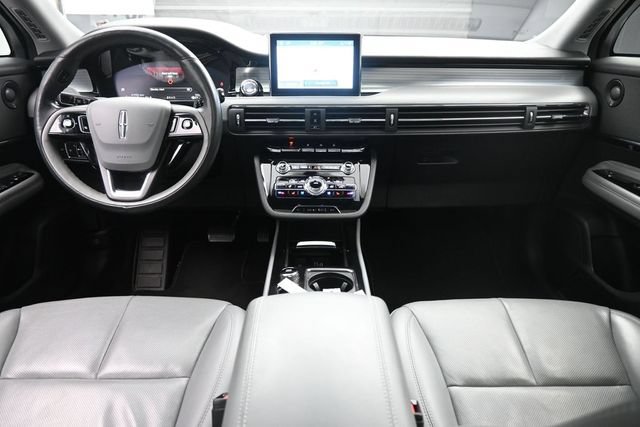 Used 2021 Lincoln Corsair Reserve w/ Equipment Group 201A FWD image 9